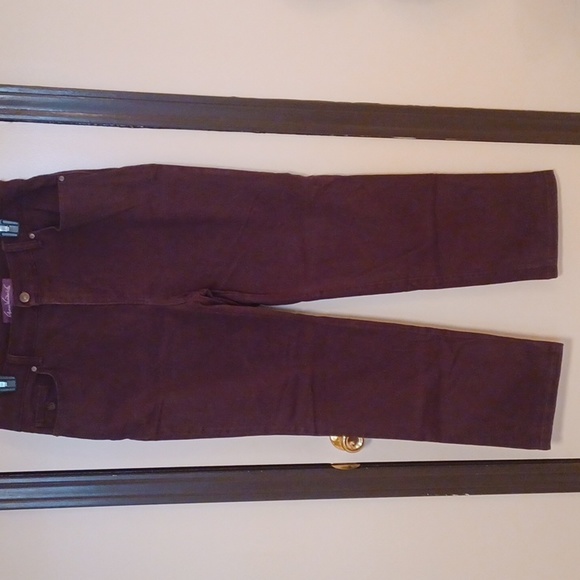 Gloria Vanderbilt jeans - Picture 1 of 8